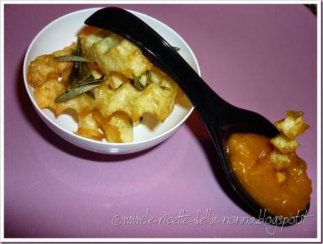 Patate fritte con aglio fresco e rosmarino alla crema di zucca e zenzero (10)