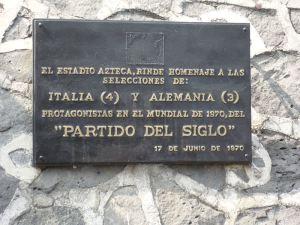 Commemorative_plaque_Aztec_Stadium