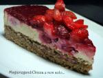 Cheesecake ai frutti di bosco con base d’avena (vegetariana)