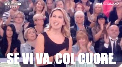 Barbara D'Urso - Se vi va, col cuore gif