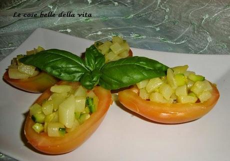 Pomodori ripieni con zucchina e patata