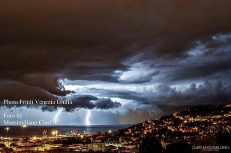 http://fvgphotoselection.altervista.org/wp-content/uploads/2014/07/Golfo-di-Trieste-09072014-—-con-Massimiliano-Clari.jpg