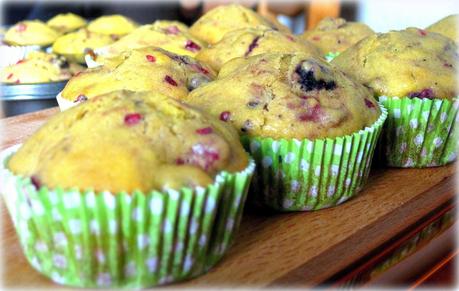 MUFFINS CON I FRUTTI DI BOSCO