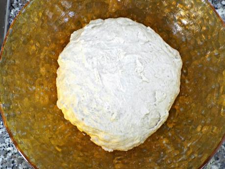 Pane in cassetta alla farina di riso e semi di papavero