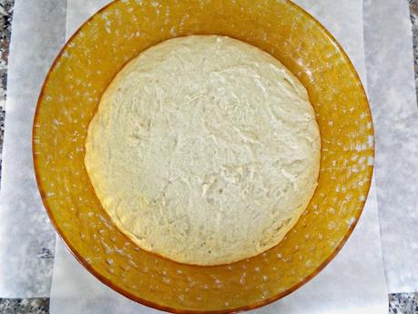 Pane in cassetta alla farina di riso e semi di papavero