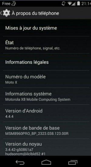 motorola moto x 300x550 Android 4.4.4 Kitkat disponibile su Motorola Moto X anche in Francia smartphone  Motorola Moto X 