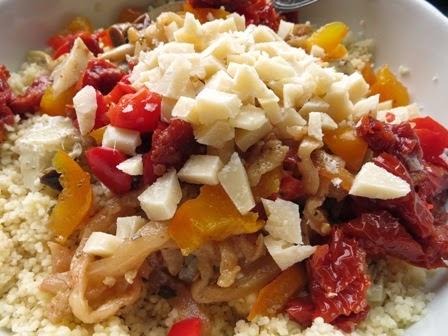 Cous cous alle verdure sott'olio e Parmigiano Reggiano