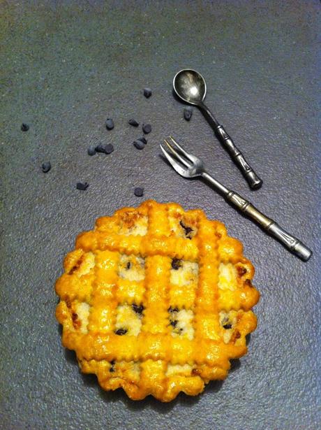 CROSTATA CON RICOTTA, COCCO E GOCCE DI CIOCCOLATO FONDENTE