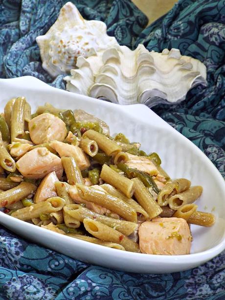 Penne al salmone con peperone verde in agrodolce