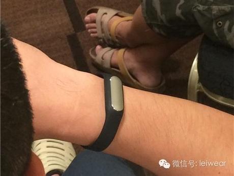 image4 Xiaomi MiBand: ecco le prime immagini news  xiaomi miband xiaomi smartwatch 