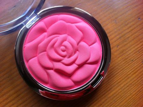 MILANI: powder blush 05 CORAL COVE