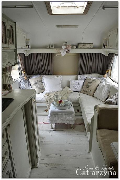 Un meraviglioso shabby camper