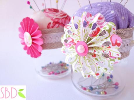 Tutorial: Porta e Puntaspilli con riciclo - Pincushion with recycle material