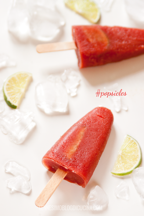 BLOODY MARY POPSICLES: GHIACCIOLI SALATI AL POMODORO, TABASCO E VODKA