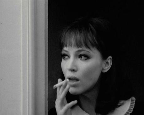 Anna Karina in 'Agente Lemmy Caution, missione Alphaville' di Jean-Luc Goidard, 1965. 