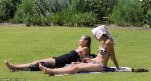 Aiuto fa caldo in UK! Ecco tante soluzioni e idee per scappare via dalla calura estiva inglese! qwww