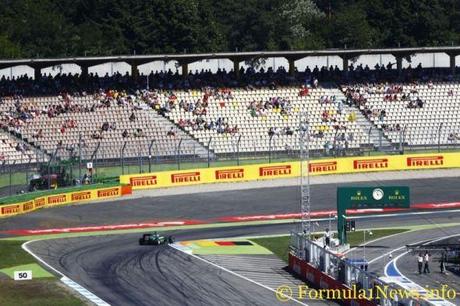 Marcus Ericsson Caterham CT05 Renault