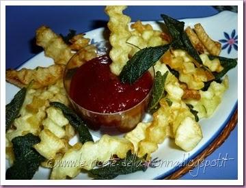 Patate fritte con foglie di salvia e ketchup piccante (10)