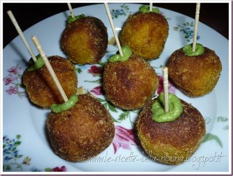 Polpettine finger food di zucca al profumo di timo limone e salsa wasabi (13)