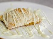 Tortelli croccanti d'albicocche zenzero, salsa cioccolato bianco pepe.