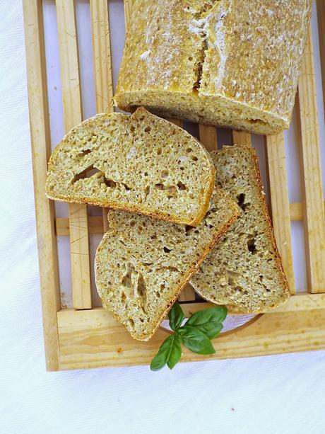 Pane al pesto