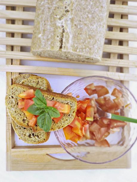 Pane al pesto