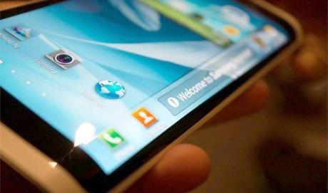 note 4 curvedglass Galaxy Note 4: display flessibile e OIS? smartphone  Smartphone samsung news galaxy note 4 