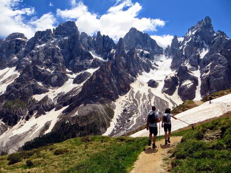 Il trekking del Cristo Pensante e la Val Venegia da passo Rolle