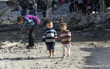 Due-bambini-a-Gaza-dopo-un-rai-israeliano-