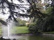 Benenvento: cacciati dalla Villa Comunale bacio