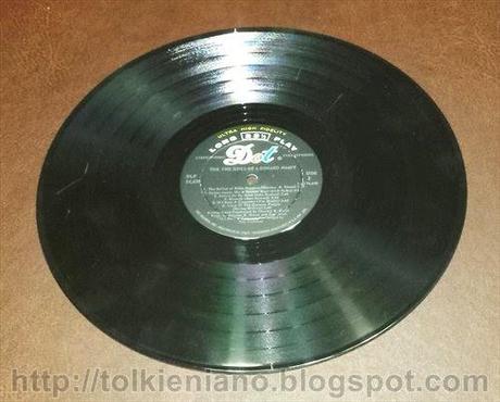 Spok di Star Trek canta The Ballad of Bilbo Baggins, il disco del 1968