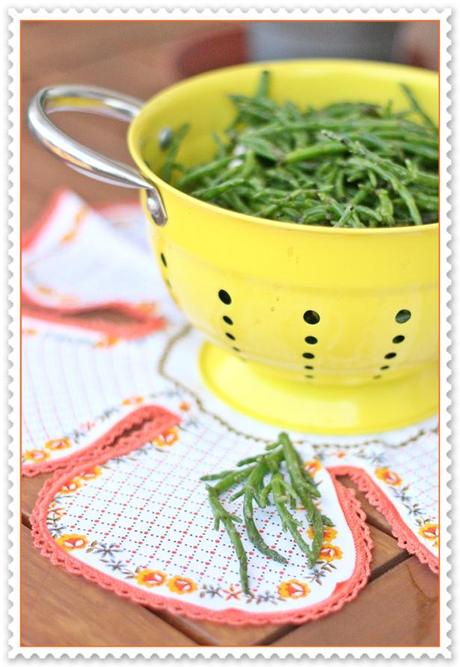 Quiche d’orzo con mazzancolle, asparagi di mare e sesamo – Barley quiche with king prawns, samphire and sesame