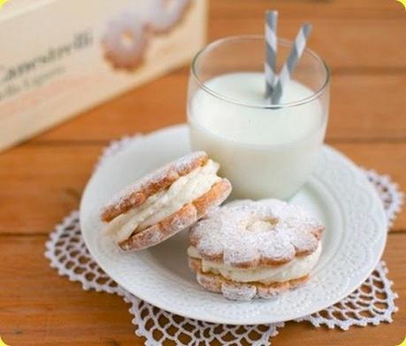 Baci di canestrelli della Liguria Terre d'Italia con mousse al mascarpone