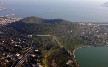 Monte Nuovo Curiocity