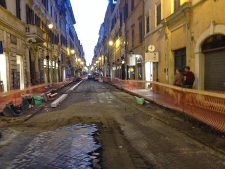 Riqualificazione ed allargamento dei marciapiedi a Via del Babuino. Rischi e opportunità di una piccola rivoluzione