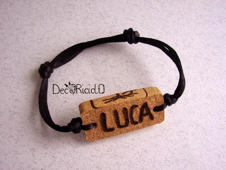 Bracciale maschile, di sughero pirografato