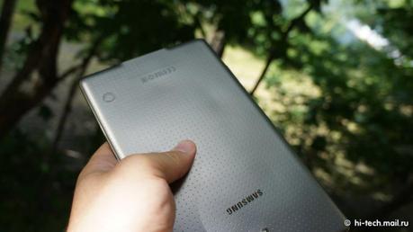 Galaxy Tab S: la deformazione della back cover non è causata dal surriscaldamento