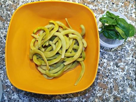 Insalata piccante di fagiolini bianchi