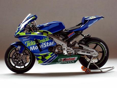 Honda RC 211V S.Gibernau 2003 by Luyan Wen