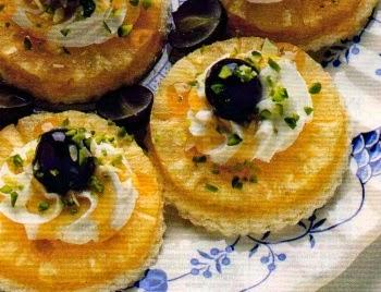 Ruote all'ananas e uva