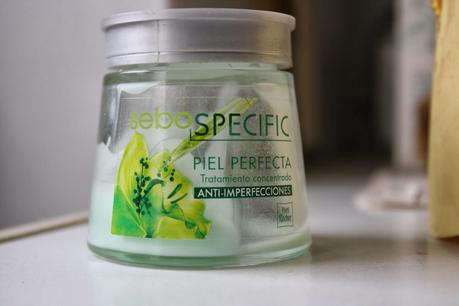 Crema Viso Sebo Specific Anti-Imperfezioni di Yves Rocher