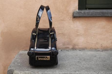 Smilingischic, fashion blog, Braccialini, Carina bag, Made in italy, borsa in PVC black