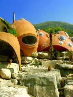 Bubble House | Wallapaer