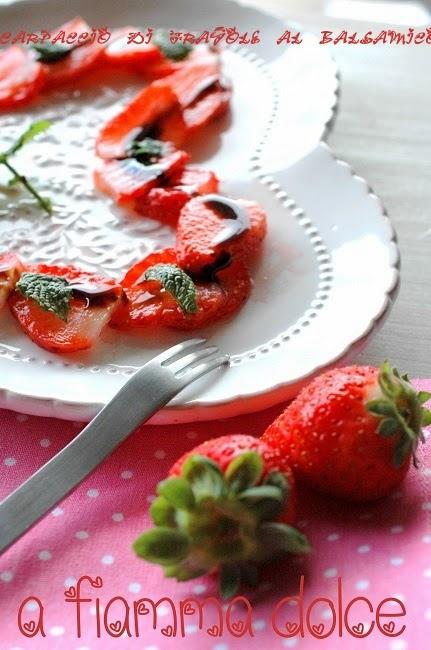 Carpaccio di fragole al balsamico