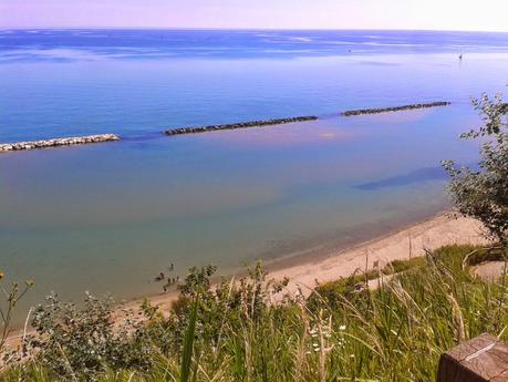 LA SPIAGGIA DI FIORENZUOLA DI FOCARA (PU)