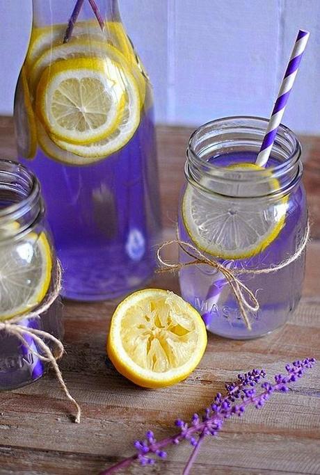 Infused Water: acque aromatizzate fai da te