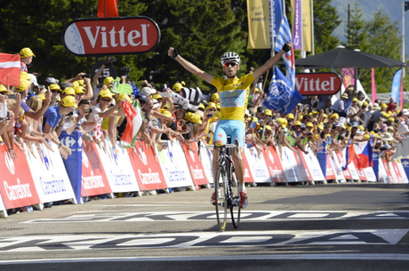 Tour de France 2014, il trionfo di Vincenzo Nibali Tour de France 2014, il trionfo di Vincenzo Nibali