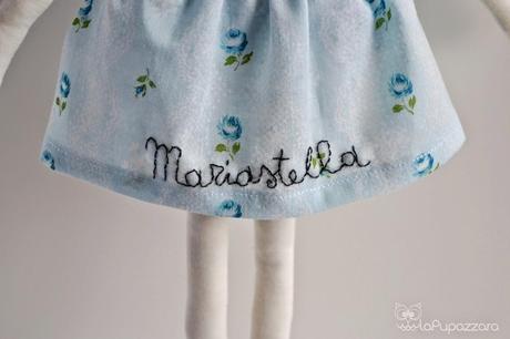 Quest'oggi vi presento la Bambola in Blu, vi confesso che...