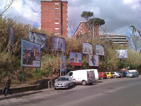 La pubblicità esterna è una risorsa in tutto il mondo, a Roma non lo sarà mai. La corruzione del PD e l'inadeguatezza del sindaco per una mediazione al ribasso sulle spalle di tutti voi