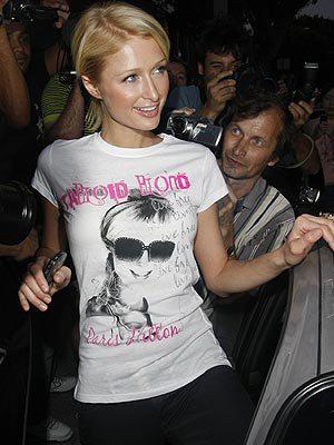 paris_hilton6_300